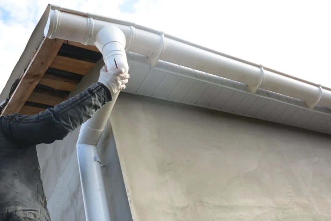 Gutters Overflow When It Rains: Repair or Replace?